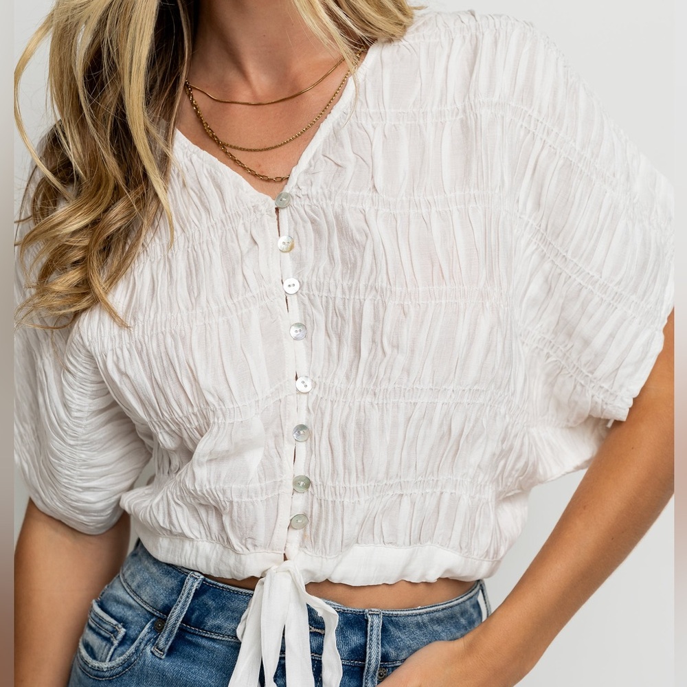 Stitch + Feather Boutique Alma Smocked Blouse in White Sz M